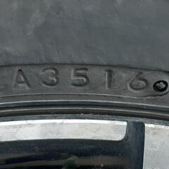【緊急値下げ】ブリジストンスタッドレス　215/60R16の画像