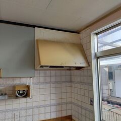 換気扇　清掃　クリーニング　油でギトギト・・・