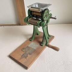 【昭和レトロな品物たち】昔懐かしい品を引き取ります。出張回収 - 地元のお店