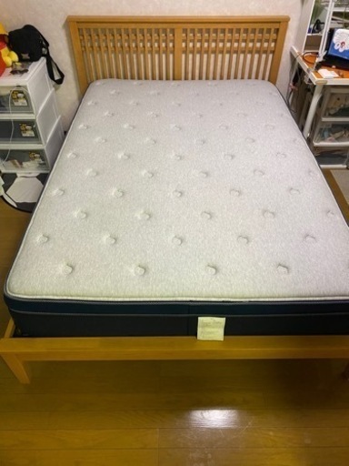フレイム、マットレス　140cm*200cm