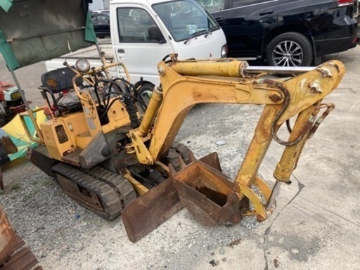 ヤンマー ミニショベル YB400.