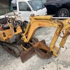 ヤンマー ミニショベル YB400.