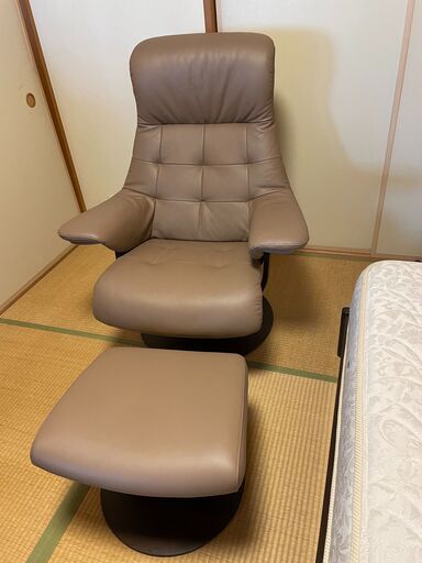 1 Karimoku カリモク THE FIRST ザ・ファースト リクライナー  RU72 1Pソファ＆オットマン Mサイズ 2022年7月製造 美品