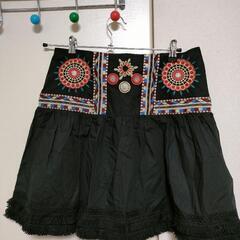 デシグアル　刺繍ボヘミアン　ミニスカート