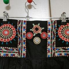 デシグアル　刺繍ボヘミアン　ミニスカートの画像