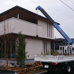 🌱【近くの植木屋さん】🌿【宗像.福津.直方.宮若.中間.鞍手.遠賀.北九州】で植木剪定.庭木伐採.草刈り/取り.専門業者。根株掘り取り|庭砂利.真砂土搬入販売|空き家管理|雑草対策|庭の片づけ| 庭木植え替え|HPには料金/金額/費用も明記。 - 遠賀郡