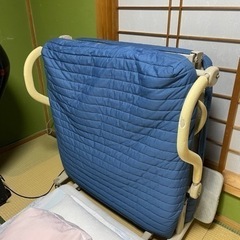 折りたたみベッド　簡易ベッド