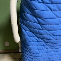 折りたたみベッド　簡易ベッドの画像