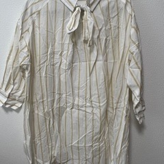 ★新品未使用★ESSEME エシーム　トップス　Lサイズの画像