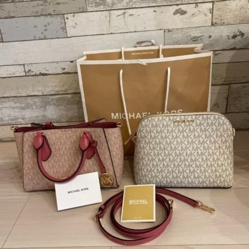 MICHAEL KORS