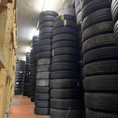 【即日面接可】未経験歓迎 日払い、週払い可 タイヤホイール専門店 スタッフ募集【時給1200円～ 】車通勤可の画像