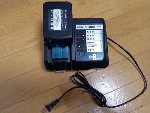 ジャンク　マキタ互換　充電器DC18RFとバッテリーBL1860B