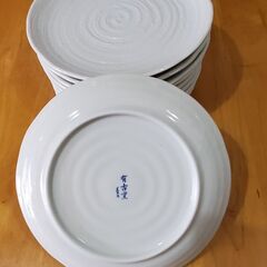 波佐見焼の皿10枚です。(大きさは21cmです)の画像