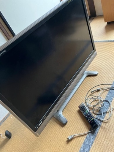 42型　液晶テレビ