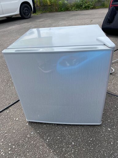 アズマ 1ドア冷蔵庫 冷凍機能付き MR-50B 46L 右開き 2020年製