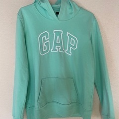 GAPパーカー(最終値下げ)