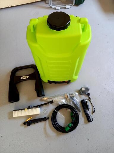 [新品未使用]タンク式充電高圧洗浄機