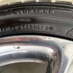 ベルテックス　17インチ　スタッドレス　 4本セットの画像