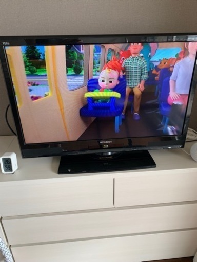 三菱　液晶カラーテレビ　32型　DVD Blue Ray一体型  本体録画機能あり　画面可動式