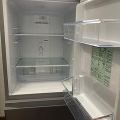 【引き渡し者決定】　アクア　冷蔵庫　126Ｌ　難ありの画像