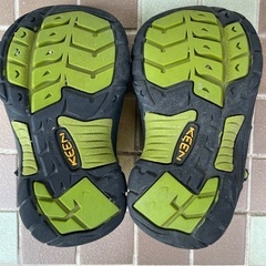 キッズKeenサンダル16cmの画像