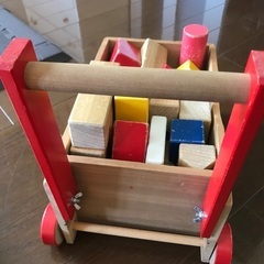 木製ブロック（押し車付き）の画像