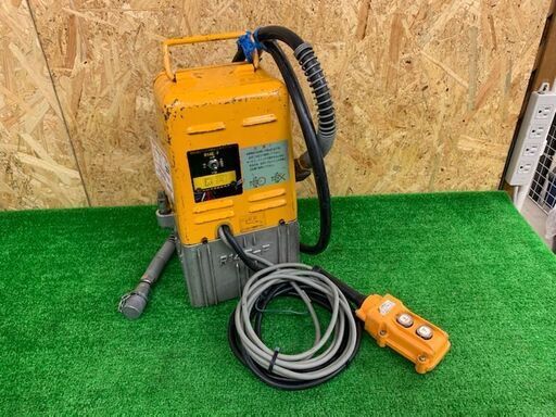 泉精機　電動油圧式ポンプ　R14E-F【中古品】