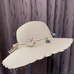 麦わら帽子（新品）の画像