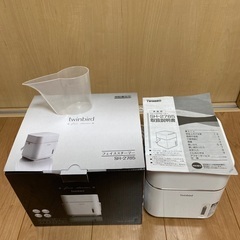 ツインバード　フェイススチーマーの画像