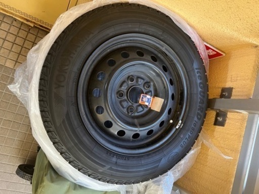 国内正規品 YOKOHAMA  iceGUARD FIVE PLUS スタッドレスタイヤ　大阪市内配達無料