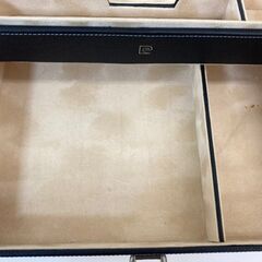 【レガストック川崎本店】ピエールカルダン レザージュエリーボックスの画像