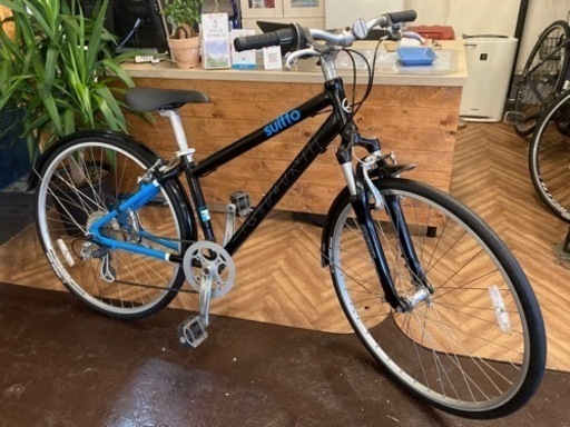 【GIANT suitto2 タイヤ・チューブ新品！】アルミフレーム　700×28c クロスバイク　ブラック×スカイブルー