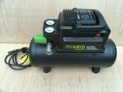 オイルレスコンプレッサー