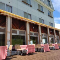 ９月２６日までのレストランスタッフ！！住み込み短期アルバイト急募！！