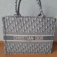 Diorブックトート　ミディアム