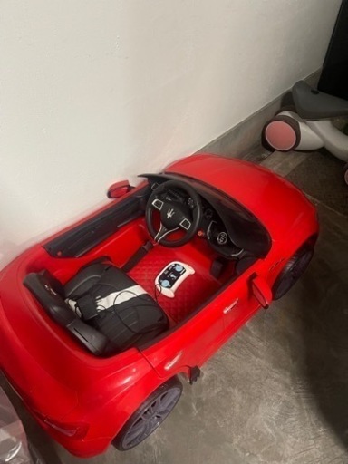 マセラティギブリラジコンカー