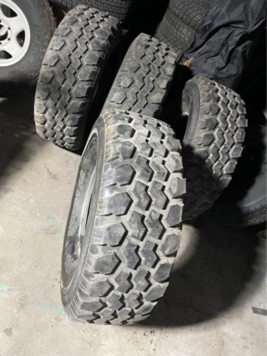 315/75/16 タイヤ　4本セット　マッドタイヤ