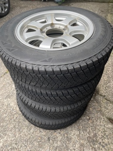 スタッドレス　ブリヂストン