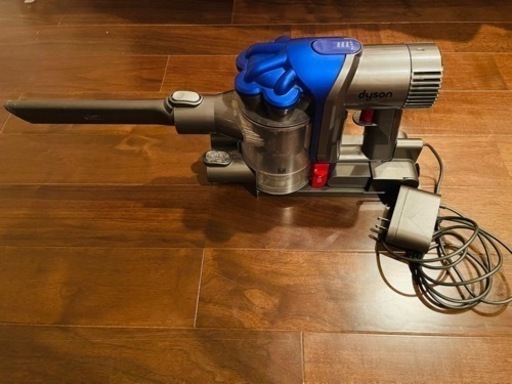 dyson ダイソン　DC35 multi floor 部屋用　掃除機