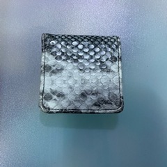 🐍Python パイソン🐍　美品✨　ヘビ柄　小銭入れ　財布　おそ...