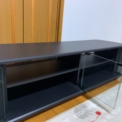 テレビ台　ブラック　ガラス扉付き　の画像
