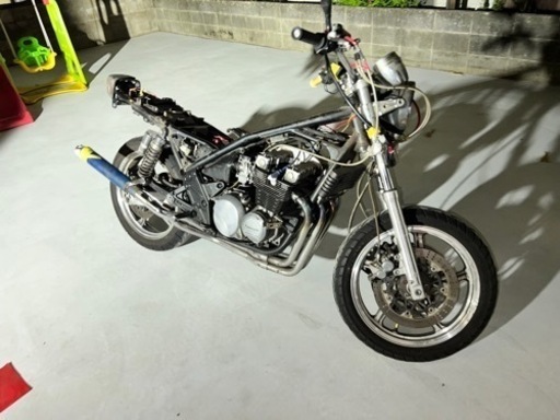 ゼファー4002型　外装なし