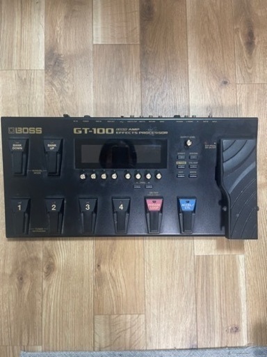 BOSS GT-100 ギターマルチエフェクター