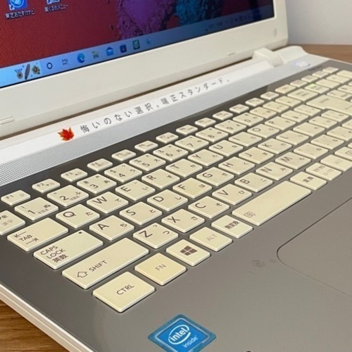 大容量1テラ⭐️人気ゴールド⭐️在宅テレワーク⭐️イラレでデザイン⭐️動画DVDも迫力で