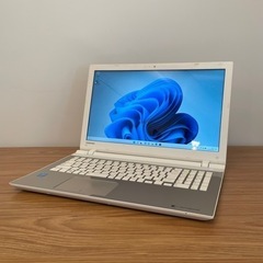 設定済で初心者安心⭐️Win11⭐️SSD⭐️人気ゴールド⭐️カ...
