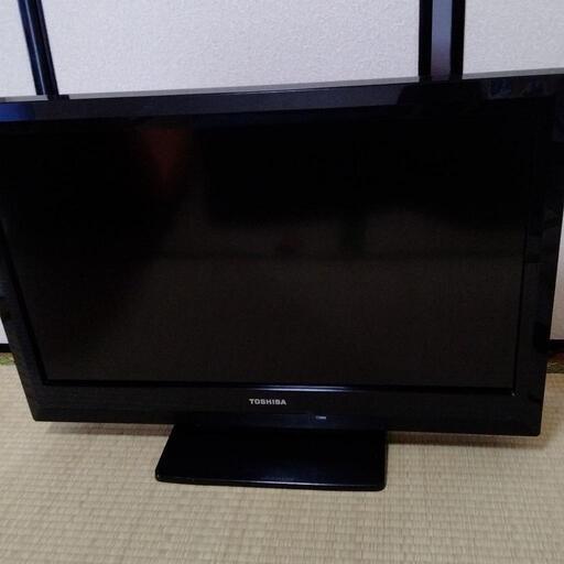 テレビ　32型　レグザ　REGZA　2010年
