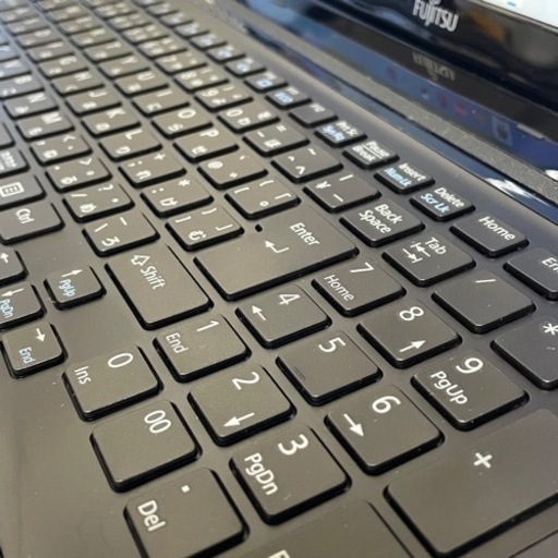 初心者様もすぐ使える設定済⭐️富士通⭐️Win11⭐️カメラWi-Fi テレワーク