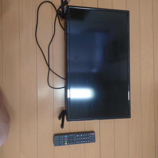 テレビ　22型