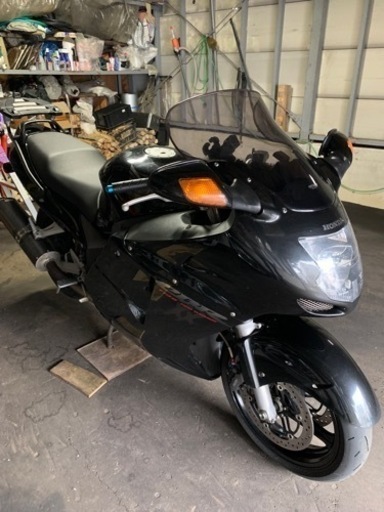 cbr1100xx スーパーブラックバード