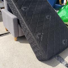 ☆美品☆GOKUMIN セミシングルサイズ マットレス W800×D1950×H200mm 家具 オシャレ インテリア セミシングル ベッドマットレス

の画像